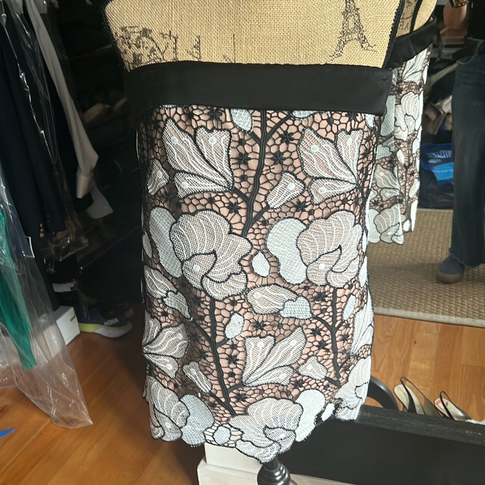Do you need a new outfit for New Years ? Beautiful halter top BCBG L